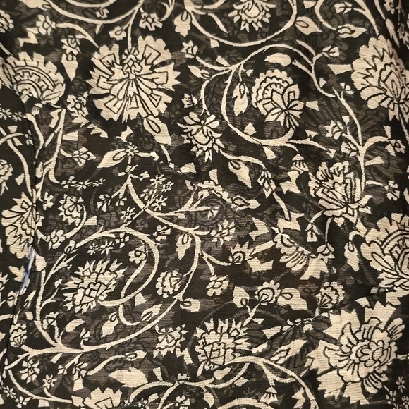 Shirt - Picture 3 of 8